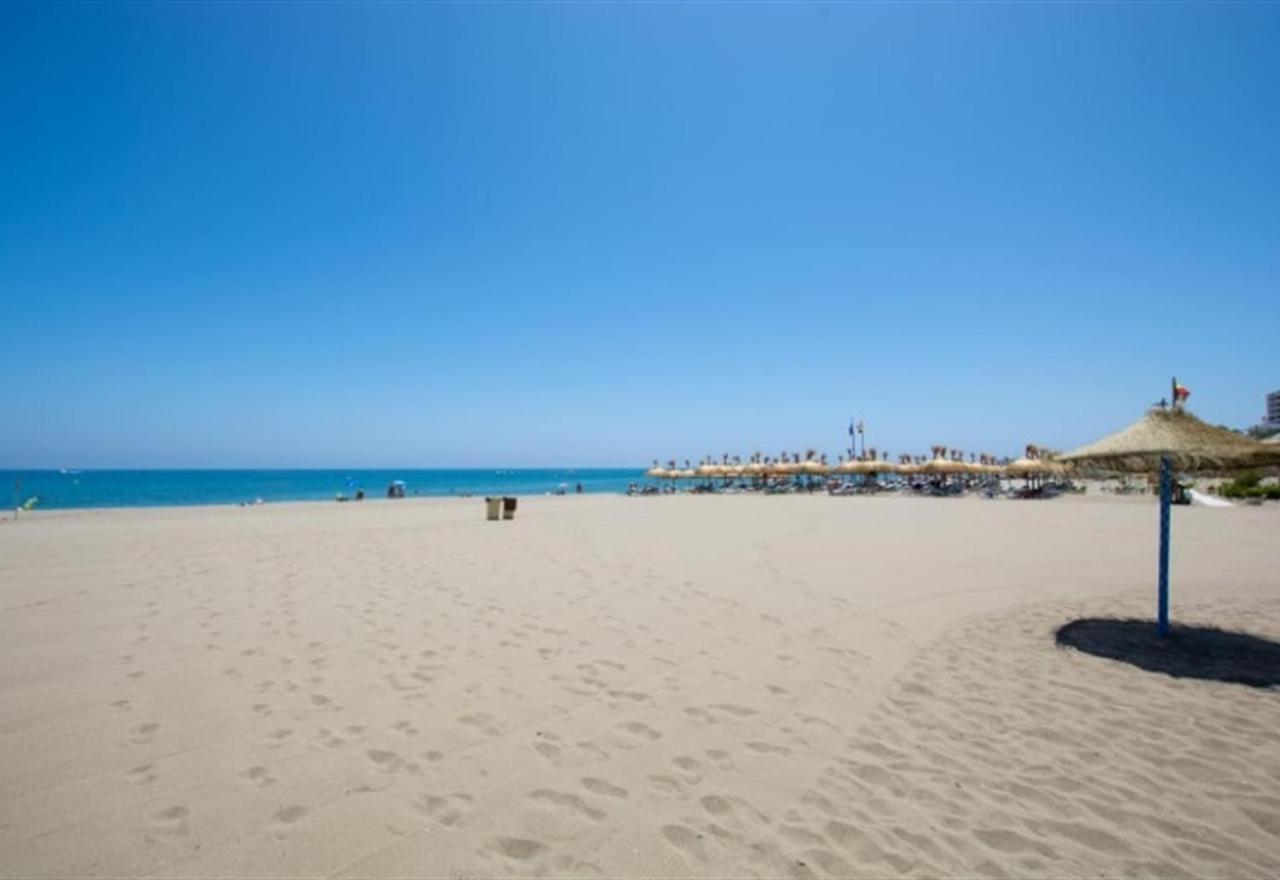 Beach Apartment Montemarcarihuela Torremolinos Zewnętrze zdjęcie