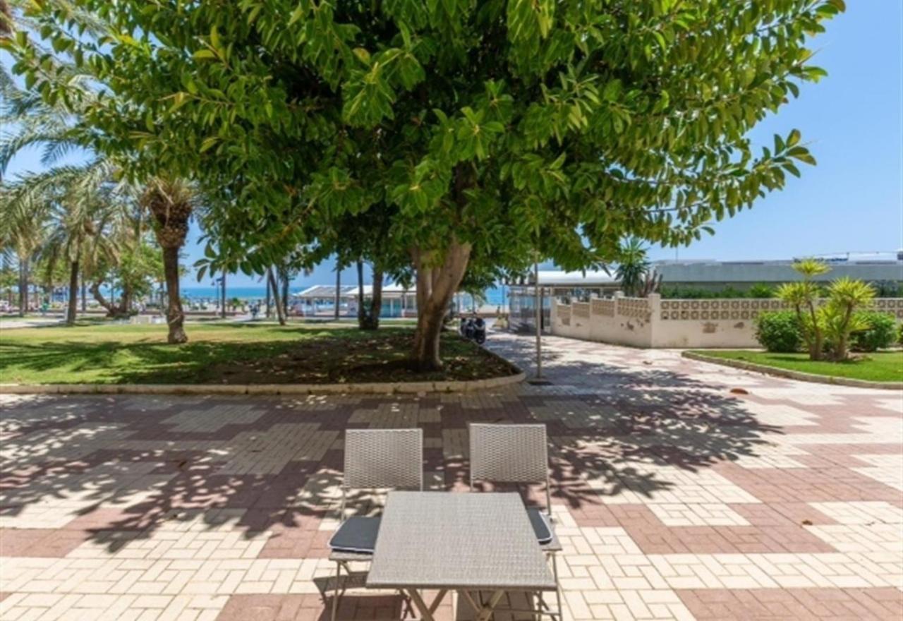 Beach Apartment Montemarcarihuela Torremolinos Zewnętrze zdjęcie